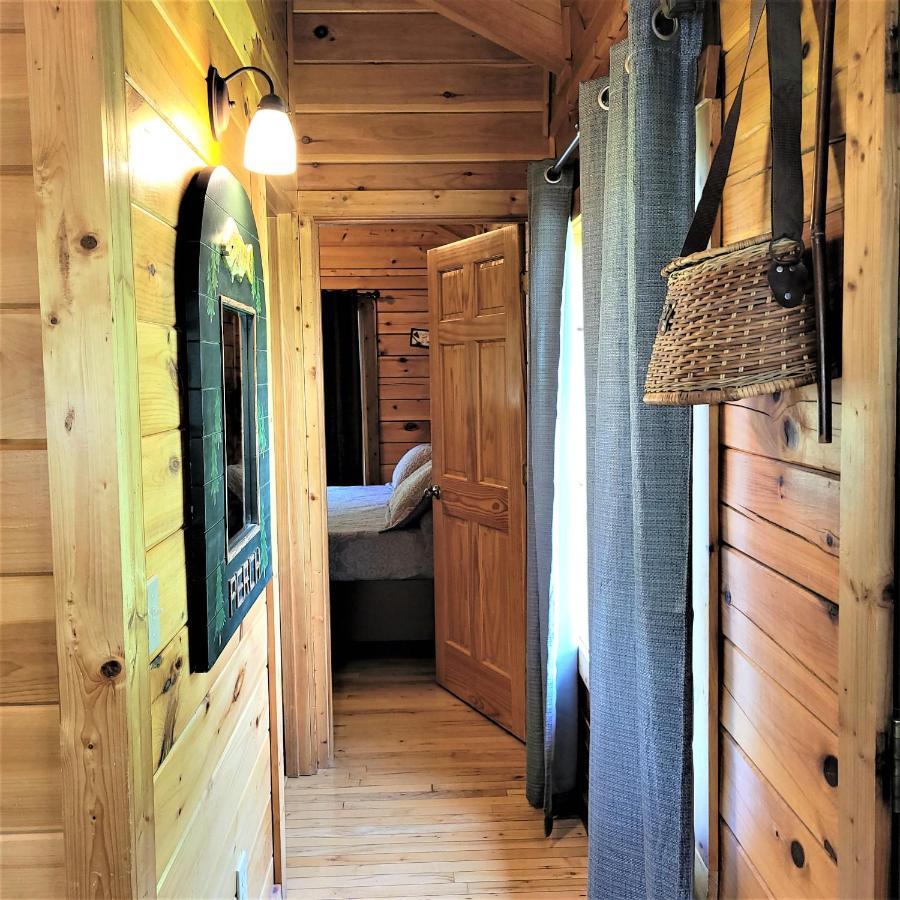 Skinny Dippin'-River Front- Free Tickets-Dog Friendly-Sleeps 6 Pigeon Forge Εξωτερικό φωτογραφία